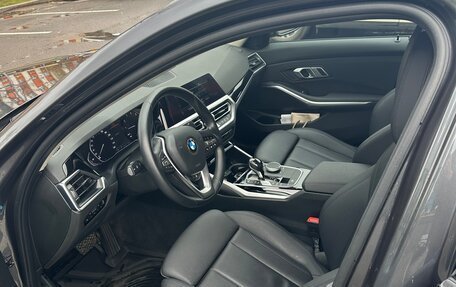 BMW 3 серия, 2021 год, 3 000 000 рублей, 31 фотография