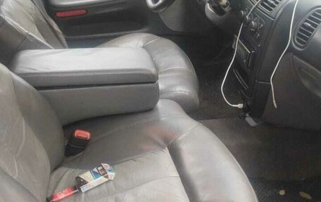 Dodge Intrepid II, 2000 год, 300 000 рублей, 4 фотография