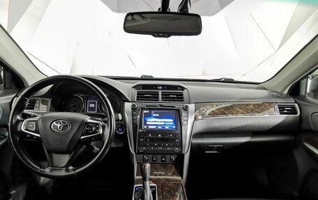 Toyota Camry, 2016 год, 2 000 000 рублей, 12 фотография