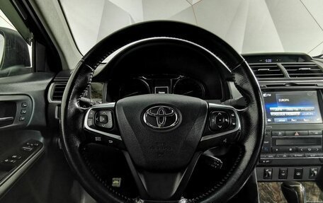 Toyota Camry, 2016 год, 2 000 000 рублей, 17 фотография
