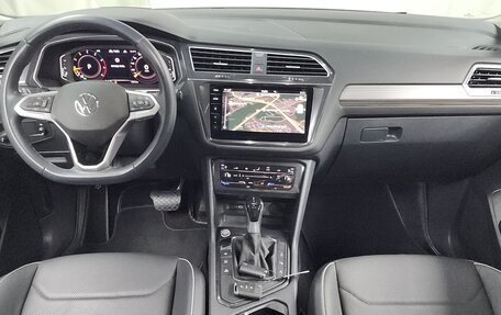 Volkswagen Tiguan II, 2022 год, 3 500 000 рублей, 4 фотография