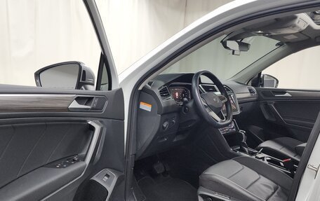 Volkswagen Tiguan II, 2022 год, 3 500 000 рублей, 7 фотография