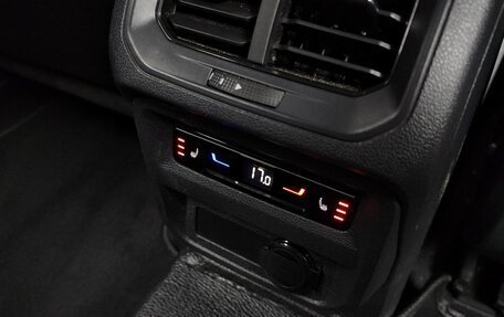 Volkswagen Tiguan II, 2022 год, 3 500 000 рублей, 15 фотография