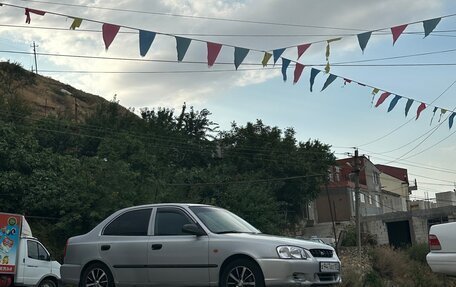 Hyundai Accent II, 2001 год, 375 000 рублей, 3 фотография