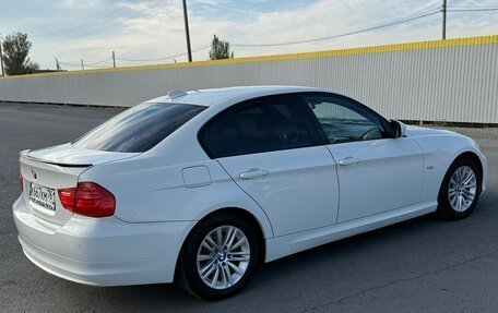 BMW 3 серия, 2011 год, 1 300 000 рублей, 4 фотография