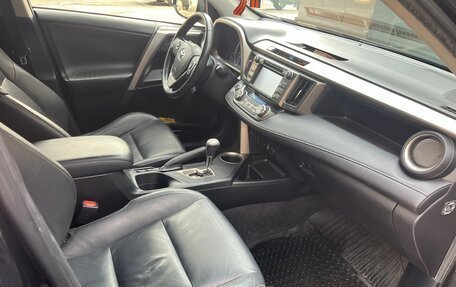 Toyota RAV4, 2014 год, 1 790 000 рублей, 10 фотография