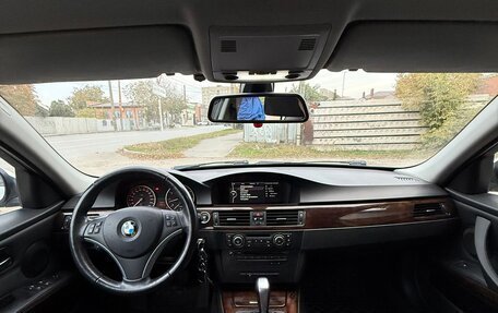 BMW 3 серия, 2011 год, 1 300 000 рублей, 9 фотография