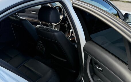 BMW 3 серия, 2011 год, 1 300 000 рублей, 13 фотография