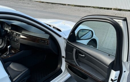 BMW 3 серия, 2011 год, 1 300 000 рублей, 12 фотография