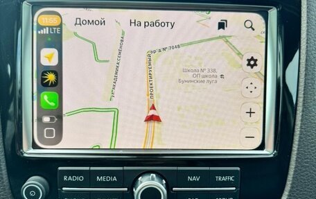 Volkswagen Touareg III, 2011 год, 2 390 000 рублей, 25 фотография