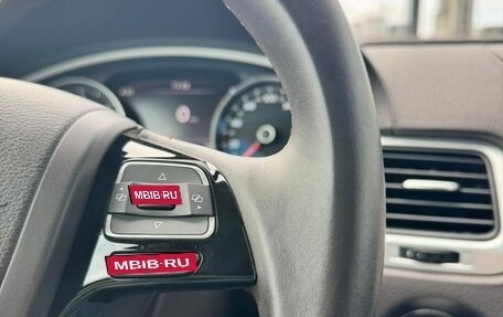 Volkswagen Touareg III, 2011 год, 2 390 000 рублей, 31 фотография