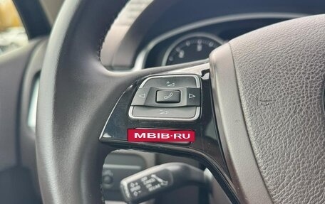 Volkswagen Touareg III, 2011 год, 2 390 000 рублей, 30 фотография