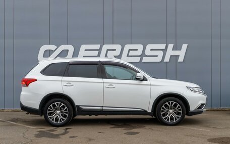 Mitsubishi Outlander III рестайлинг 3, 2018 год, 2 450 000 рублей, 5 фотография