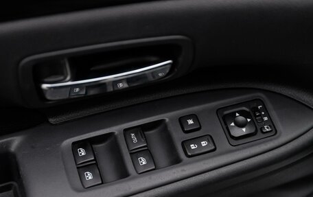 Mitsubishi Outlander III рестайлинг 3, 2018 год, 2 450 000 рублей, 14 фотография