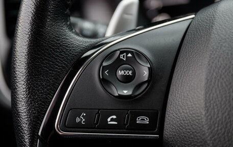 Mitsubishi Outlander III рестайлинг 3, 2018 год, 2 450 000 рублей, 16 фотография