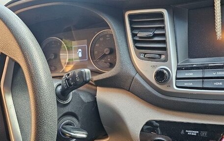 Hyundai Tucson III, 2017 год, 1 890 000 рублей, 14 фотография