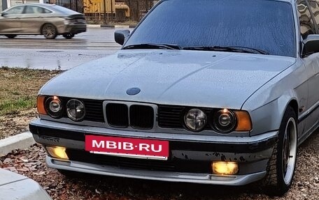 BMW 5 серия, 1991 год, 650 000 рублей, 8 фотография