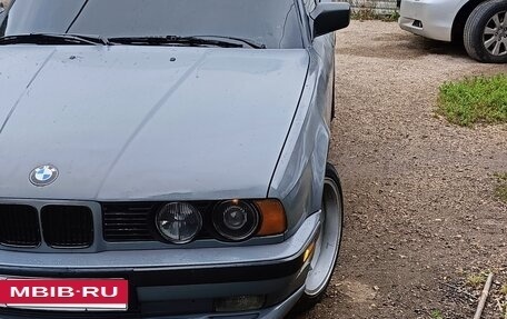 BMW 5 серия, 1991 год, 650 000 рублей, 9 фотография