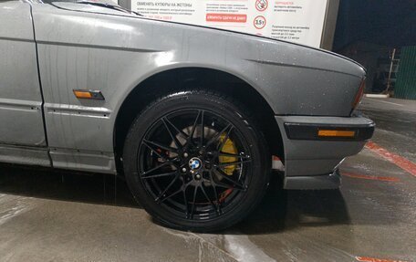 BMW 5 серия, 1991 год, 650 000 рублей, 25 фотография