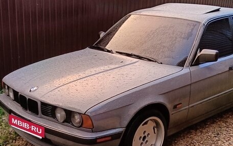 BMW 5 серия, 1991 год, 650 000 рублей, 17 фотография