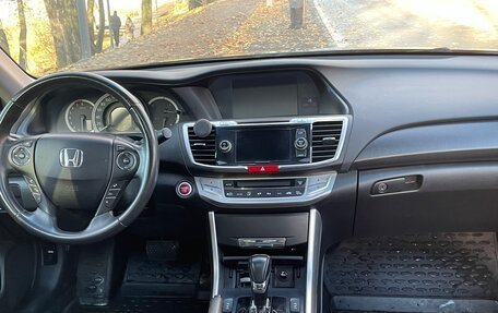 Honda Accord IX рестайлинг, 2013 год, 1 650 000 рублей, 10 фотография