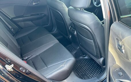 Honda Accord IX рестайлинг, 2013 год, 1 650 000 рублей, 14 фотография