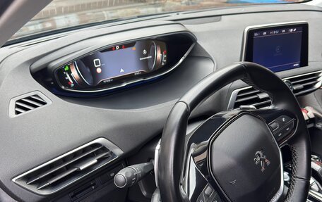 Peugeot 3008 II, 2018 год, 2 050 000 рублей, 15 фотография