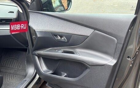 Peugeot 3008 II, 2018 год, 2 050 000 рублей, 14 фотография