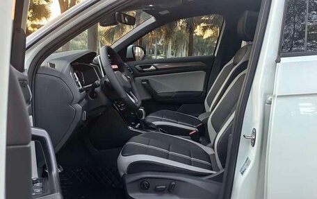 Volkswagen T-Roc I, 2021 год, 1 769 832 рублей, 15 фотография