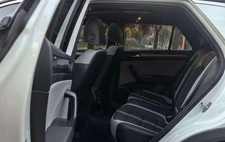 Volkswagen T-Roc I, 2021 год, 1 769 832 рублей, 22 фотография