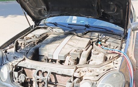 Mercedes-Benz E-Класс, 2003 год, 1 000 000 рублей, 21 фотография