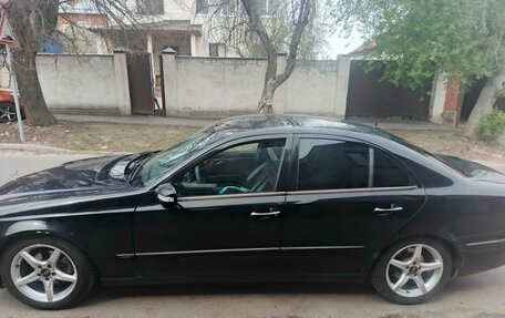 Mercedes-Benz E-Класс, 2003 год, 1 000 000 рублей, 34 фотография