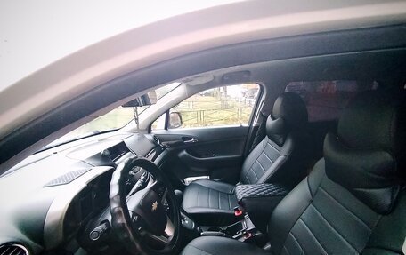 Chevrolet Orlando I, 2014 год, 1 400 000 рублей, 6 фотография