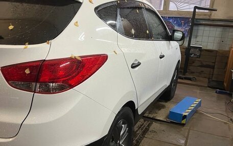 Hyundai ix35 I рестайлинг, 2014 год, 1 600 000 рублей, 3 фотография