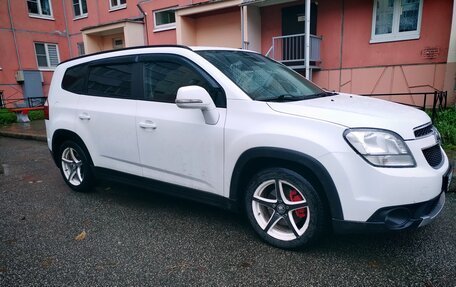 Chevrolet Orlando I, 2014 год, 1 400 000 рублей, 4 фотография