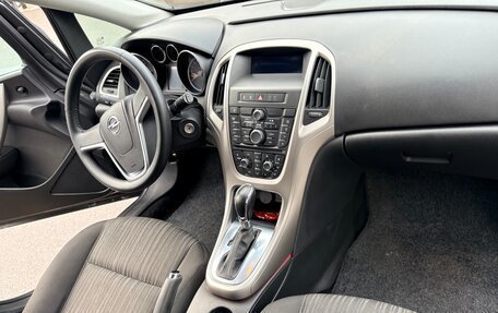 Opel Astra J, 2011 год, 670 000 рублей, 22 фотография