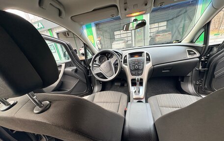 Opel Astra J, 2011 год, 670 000 рублей, 18 фотография