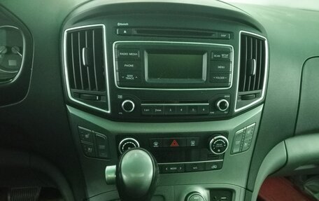 Hyundai Grand Starex Grand Starex I рестайлинг 2, 2019 год, 3 610 000 рублей, 7 фотография