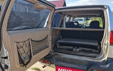 Nissan Terrano II рестайлинг, 2002 год, 460 000 рублей, 7 фотография