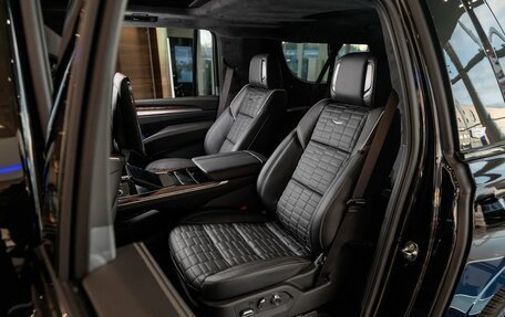 Cadillac Escalade V, 2025 год, 22 590 000 рублей, 28 фотография