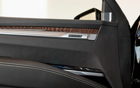 Cadillac Escalade V, 2025 год, 22 590 000 рублей, 19 фотография