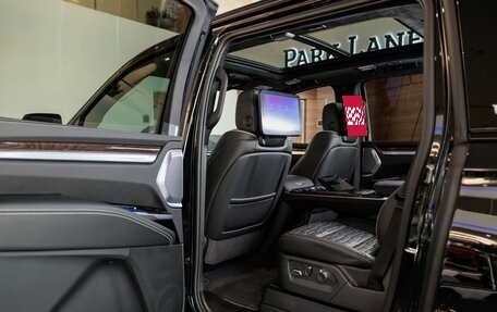 Cadillac Escalade V, 2025 год, 22 590 000 рублей, 24 фотография