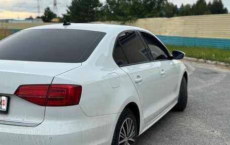 Volkswagen Jetta VI, 2017 год, 1 300 000 рублей, 3 фотография