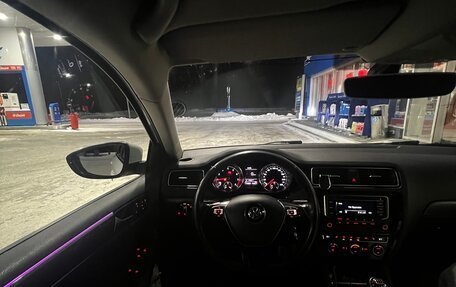 Volkswagen Jetta VI, 2017 год, 1 300 000 рублей, 12 фотография