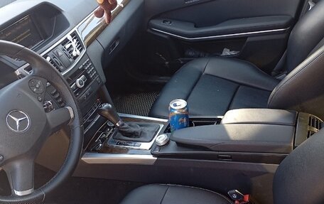 Mercedes-Benz E-Класс, 2011 год, 1 650 000 рублей, 5 фотография