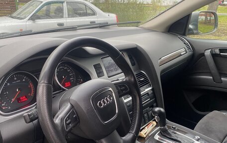 Audi Q7, 2010 год, 1 950 000 рублей, 8 фотография