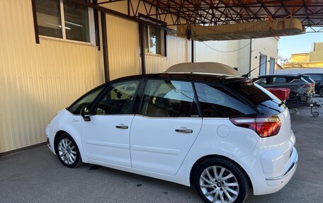 Citroen C4 Picasso II рестайлинг, 2011 год, 550 000 рублей, 2 фотография