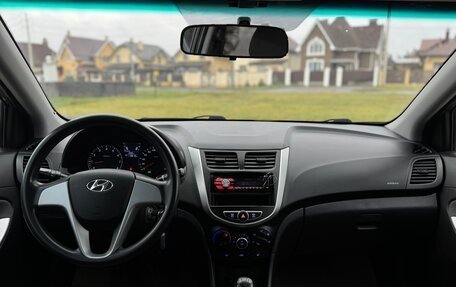 Hyundai Solaris II рестайлинг, 2013 год, 675 000 рублей, 6 фотография