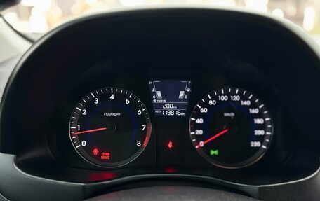 Hyundai Solaris II рестайлинг, 2013 год, 675 000 рублей, 10 фотография