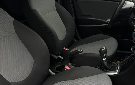 Hyundai Solaris II рестайлинг, 2013 год, 675 000 рублей, 9 фотография